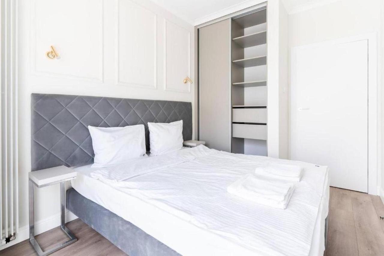 Apartamenty Mennica Residence - Golden Apartments ワルシャワ エクステリア 写真